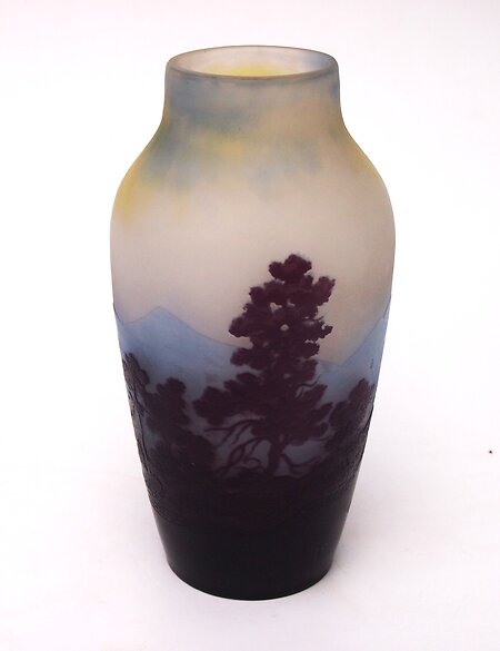 Emile Galle Cameo - Beasts, Bugs, Boats, Landscapes & Aquatics. lallebluemtreturn